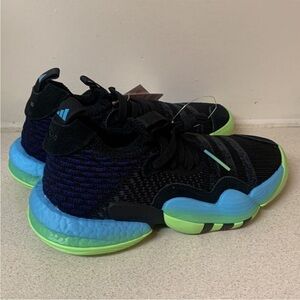 Adidas Trae Young 2J Boost basketball sneakers